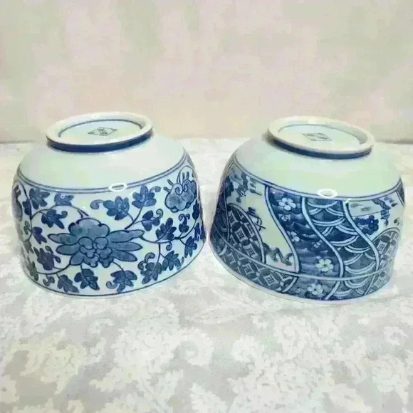 Vintage Arita Set of 2 porcelain Rice Bowls 5" - Picture 3 of 6